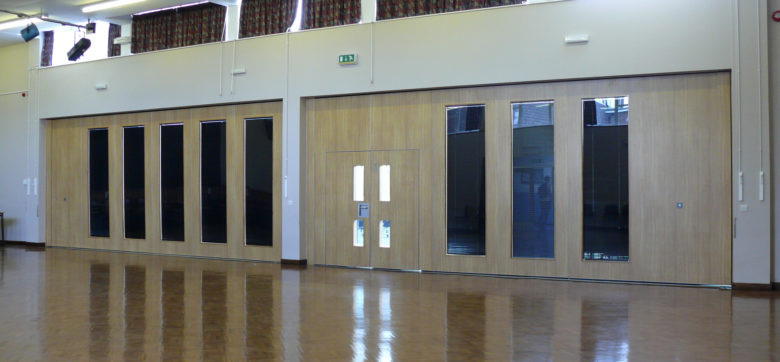The benefits of movable walls over glass walls