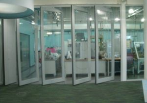 Image Of Glass Movable Walls in a Univesity